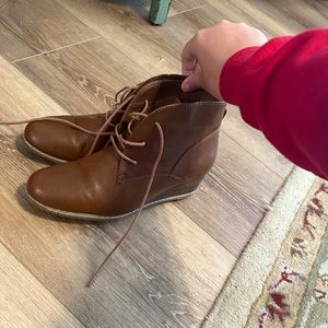 Pesaro Lace Up Wedges